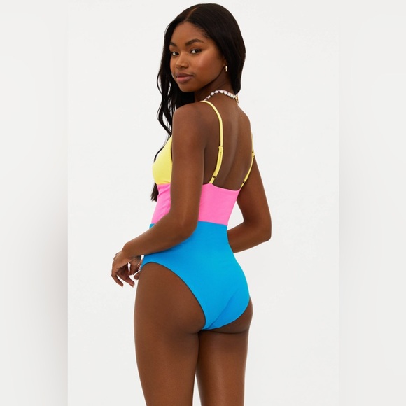 BEACH RIOT Wren One Piece Coral Reef Colorblock, Size X-Small, $168 - Picture 3 of 10